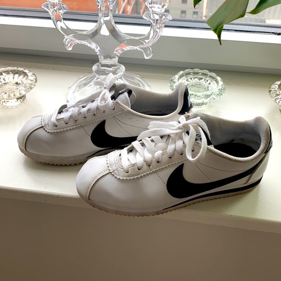 Nike | Shoes | Nike Cortez In Womens 6 